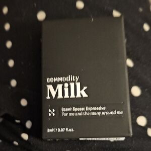 Commodity Milk Fragrance sample